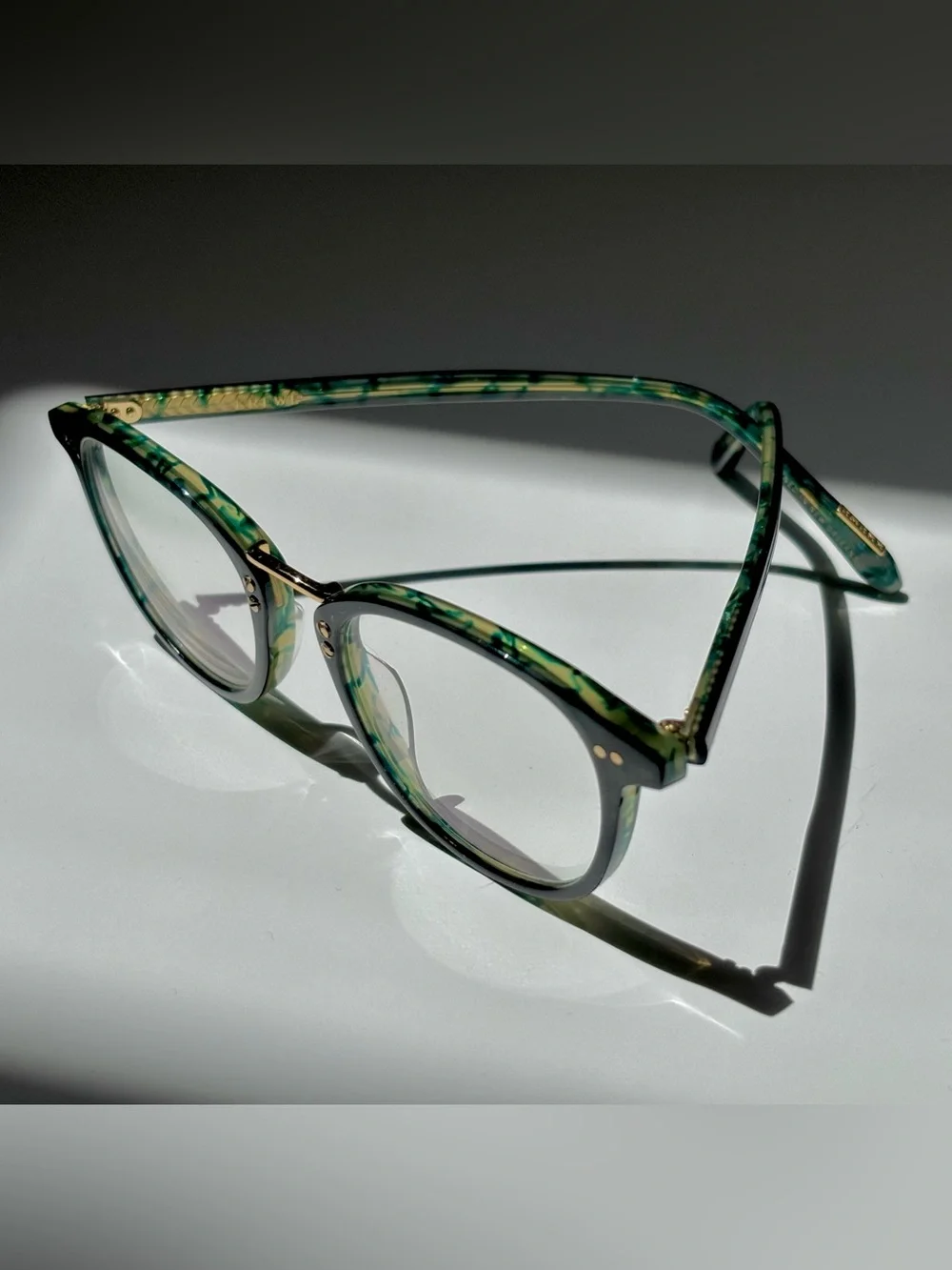 KREWE stylish round